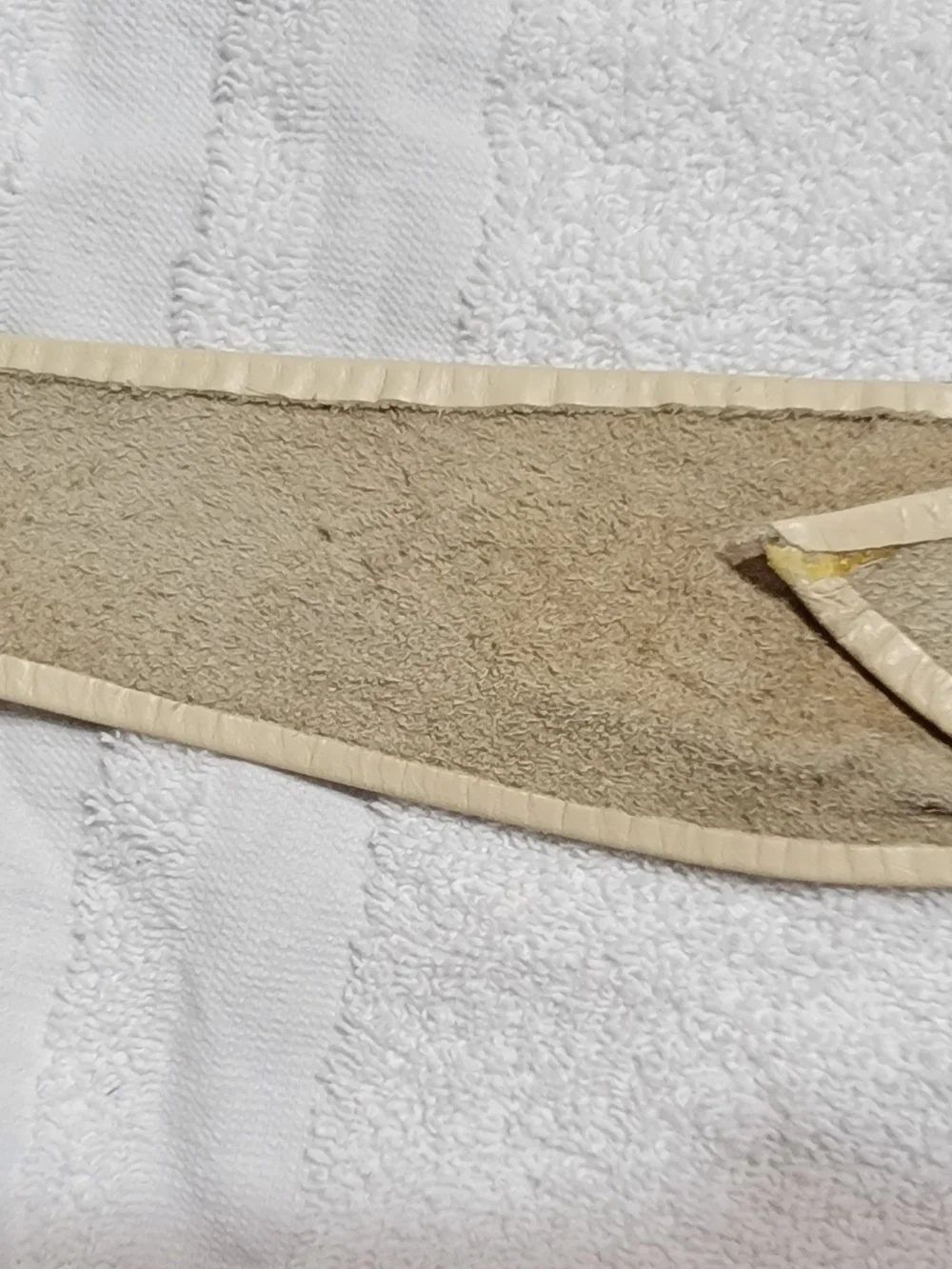 Vintage Women’s Braided Vegan Leather Tie Belt in Beige EUC